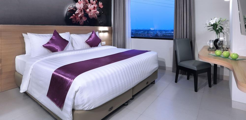 Quest Prime Cikarang By Aston Hotel Bekasi Luaran gambar